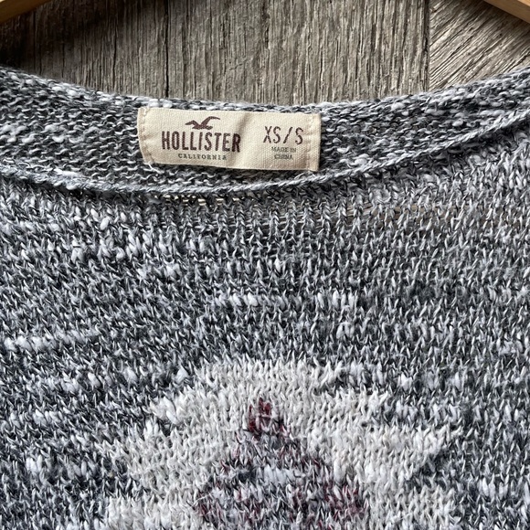 Hollister Soft Knit Sweater - Picture 3 of 5